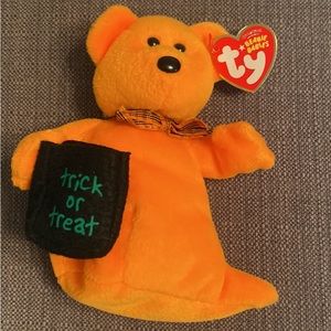 Authentic Halloween beanie baby .
